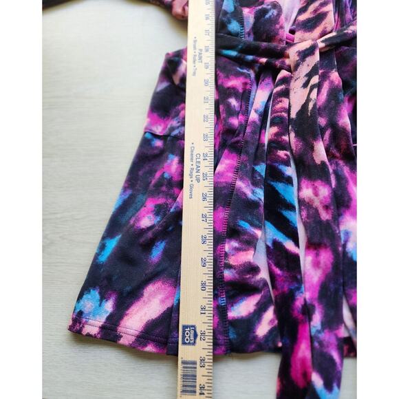 Robe=Juicy By Juicy Couture-Tie Dye-Large Back Reflective-Black-Pink-Short-MED - Picture 12 of 14